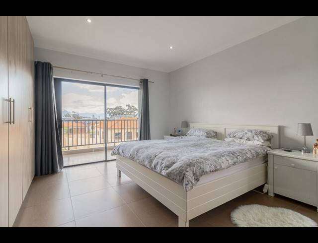 3 BEDROOM HOUSE SOLD IN LANGEBERG HEIGHTS